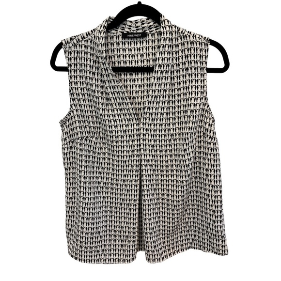 Nine West Tops - Nine West Black Beige White Sleeveless V-Neck Front Pleat Top Size M NWT